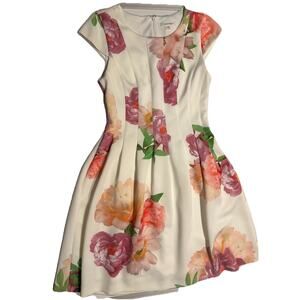 Calvin Klein Dress Size 4 Cap Shoulder 2 sides Pockets Floral Easter Church Chic